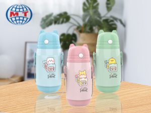 Màng chuyển bình nước học sinh